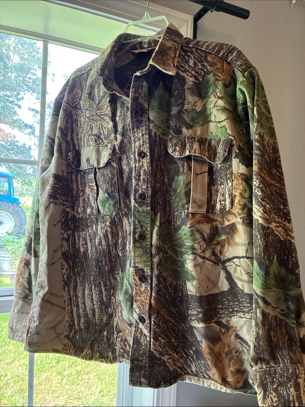 Wall 90’s Camouflage Button-Up Hunting Shirt Large- Green/Brown